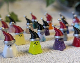 Christmas Mystery Mini Ghost, Christmas Lucky Dip Ghost, Christmas Gift, Spooky Statue, Tiny Ghost, Cute Ghost, Xmas Ghost Stocking Filler