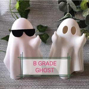 B Grade Rude Ghost Ornament, Light Up Ghost, Middle Finger Ghost, Halloween Gift, Spooky Statue, Funny Ghost Statue, Halloween Ornament