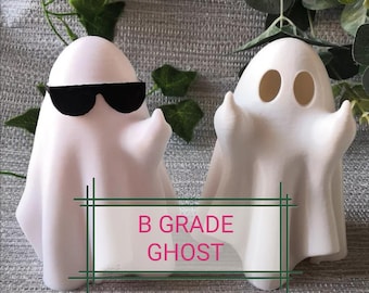 B Grade Rude Ghost Ornament, Light Up Ghost, Middle Finger Ghost, Halloween Gift, Spooky Statue, Funny Ghost Statue, Halloween Ornament