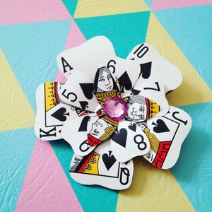 Barrette pour carte à jouer, barrette Alice au pays des merveilles, fleur cosplay, déguisement pour cheveux, burlesque, reine de coeur, casino rétro