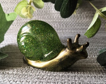 Snail Ornament, Snail Gift, Snail statue, Alternative home decor, Unusual Gift, Planter Decoration, Disco Snail Figurine, Plant Pot Decor