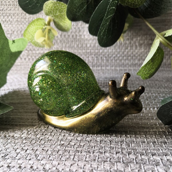 Snail Ornament, Snail Gift, Snail statue, Alternative home decor, Unusual Gift, Planter Decoration, Disco Snail Figurine, Plant Pot Decor