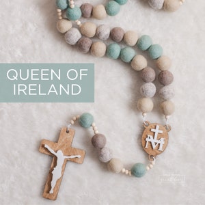 QUEEN OF IRELAND Wall Rosary Catholic Rosary Felt Ball Rosary Wall Rosary Baptism Gift Catholic Gift First Communion Rosary image 1