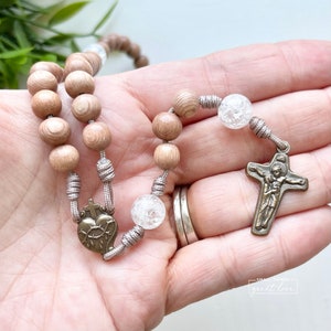 Rosewood Rosary with Solid Bronze Parts Sacred Heart Centerpiece Sorrowful Mother Sacred Heart Crucifix Rosary Wood Bead Rosary image 2