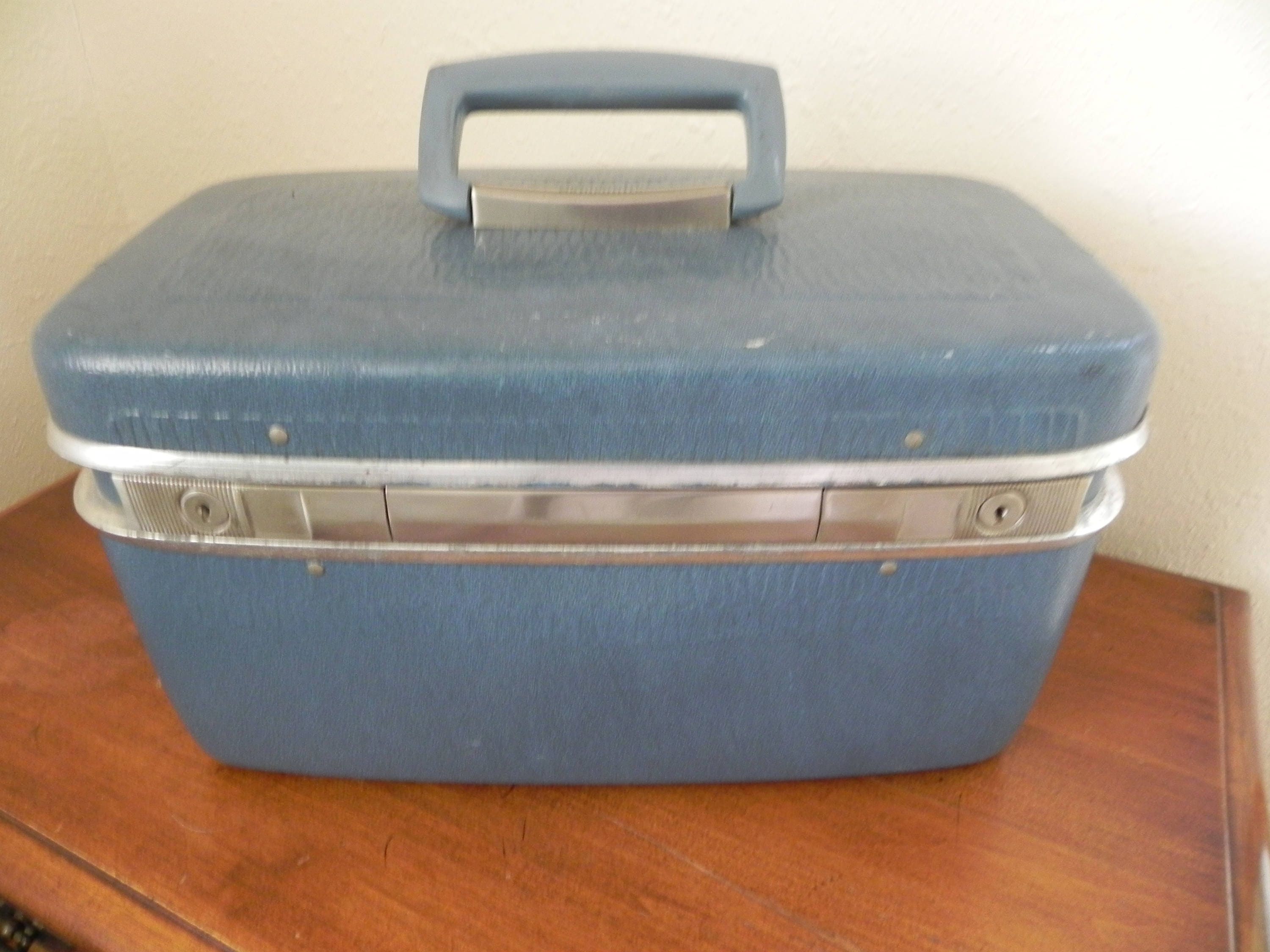 Vintage Blue Samsonite Train Case Complete with Key Vanity Etsy