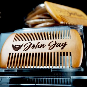 Personalized Beard Comb, Gift for Dad, Groomsman Gift, Gift for Groom, Fathers Day Gift, Gift for Him, Engraved Comb, Custom Wooden Comb
