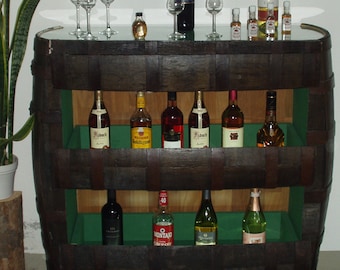 Whisky, whisky, fût de whisky, étagère à bouteilles, étagère murale, commode