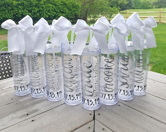 Set of 7 Bridal Tumblers with straw & bow