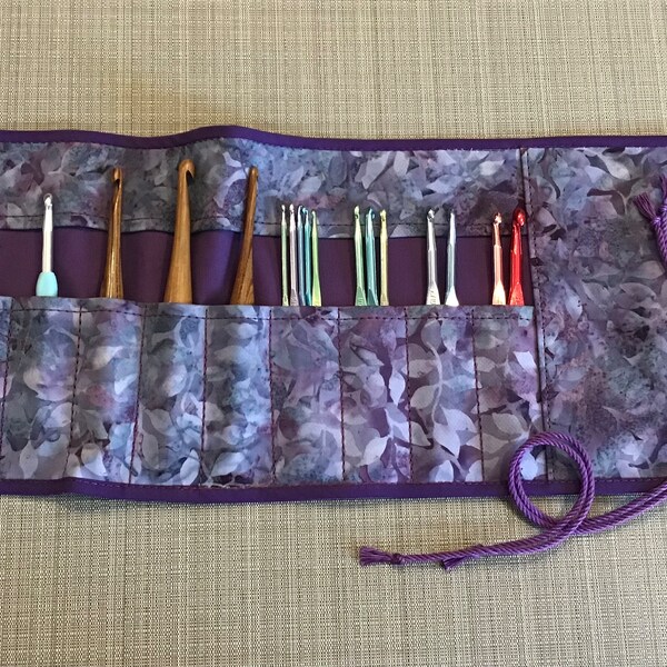 NEU!!! XL Häkelnadeltasche mit eingelegtem Reißverschluss, Häkelorganisator, Häkelnadelaufbewahrung
