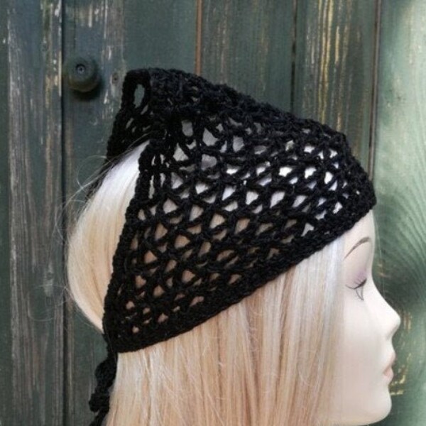 Bandana en coton fait main | Foulard noir élégant au crochet ajouré