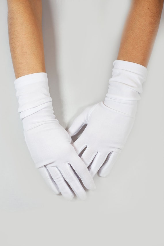 where can i find white gloves