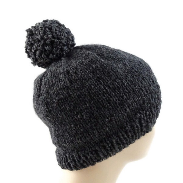 Bonnet fait main en laine grise | Bonnet ample à pompon pour hommes | Bonnet d'hiver en tricot pour homme