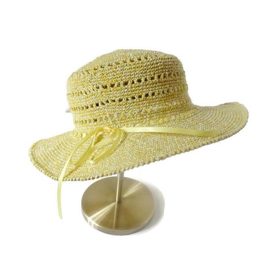 Sun Hat for Women | Stay Stylish and Protected From the Sun 