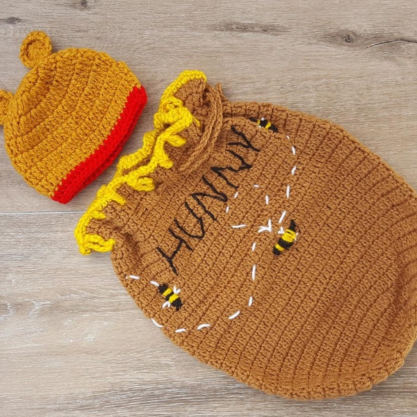 Newborn baby Winne the Pooh Honey Cocoon costume,Pooh Baby photo prop,Baby boys girls Crochet Honey outfit, Baby swaddle cocoon photo prop