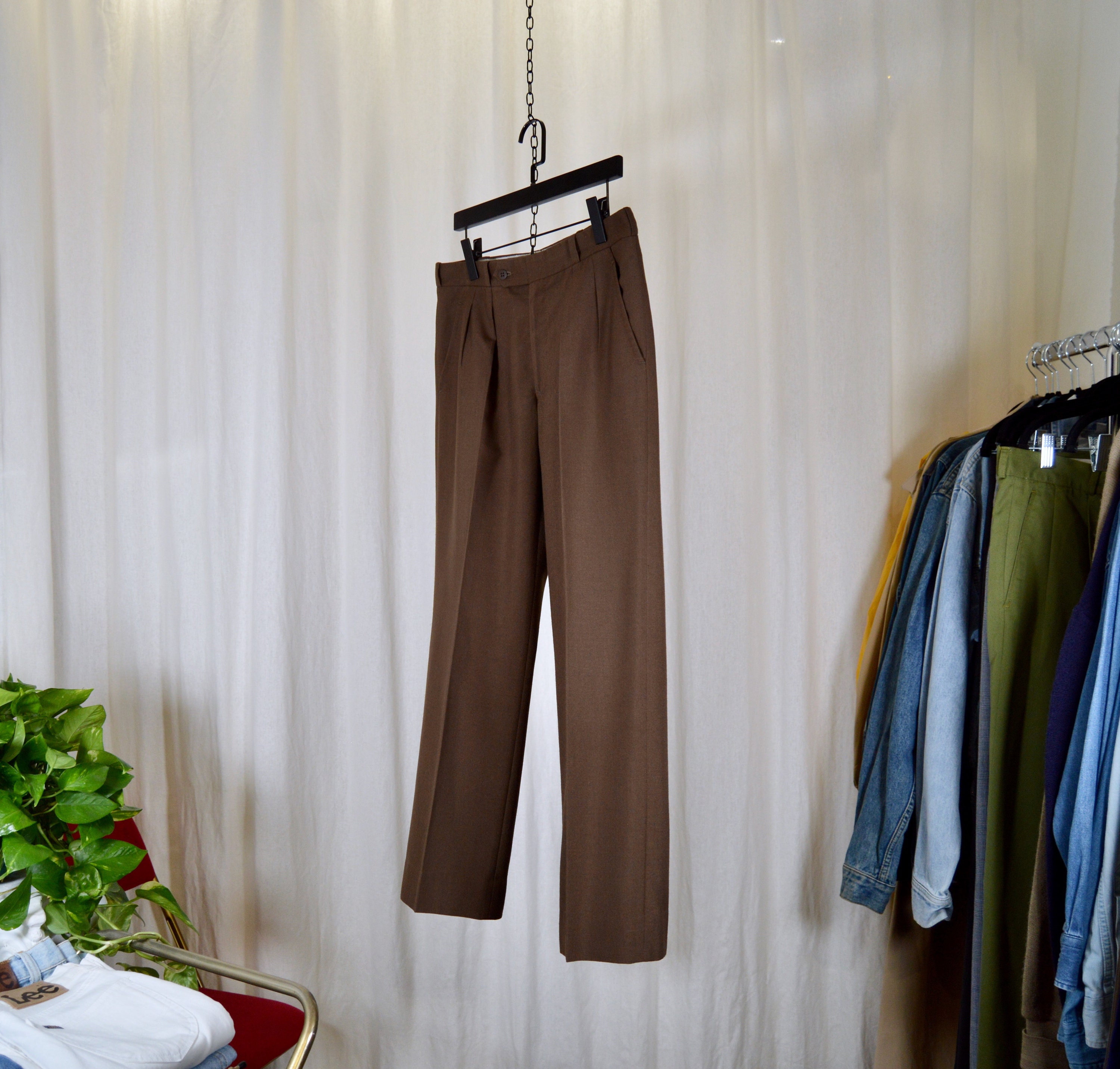 taille pantalon homme 42 en lettre
