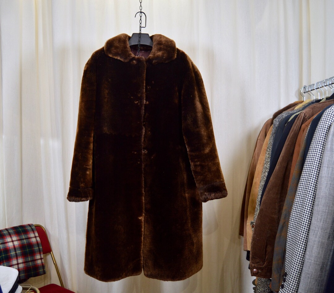 Manteau Fourrure En Mouton Doré, Taille M, Mi-long - Vintage En Très Bon état