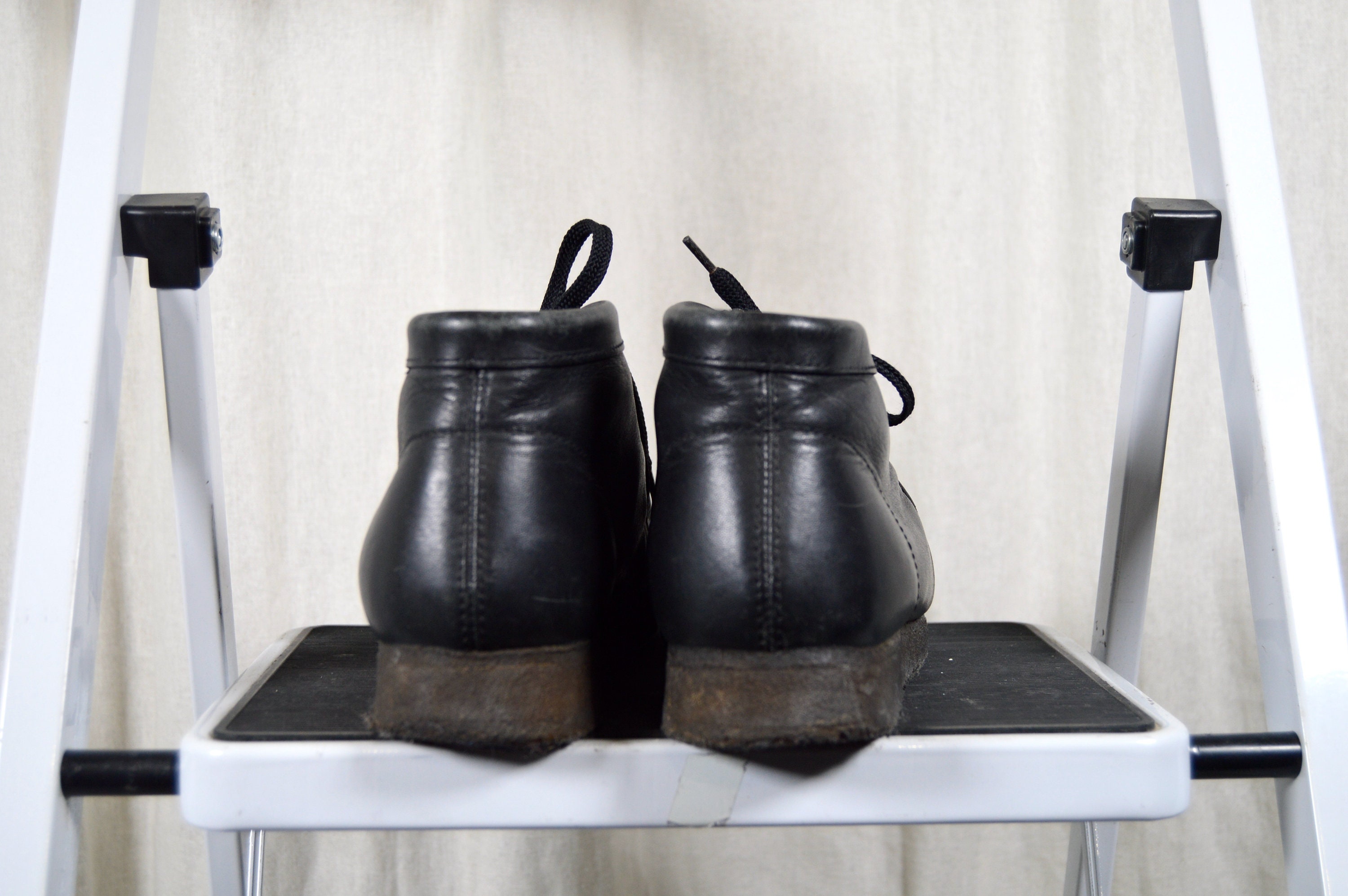 Chaussures WALLABEES CLARKS / cuir noir / semelle crêpe / - Etsy 日本