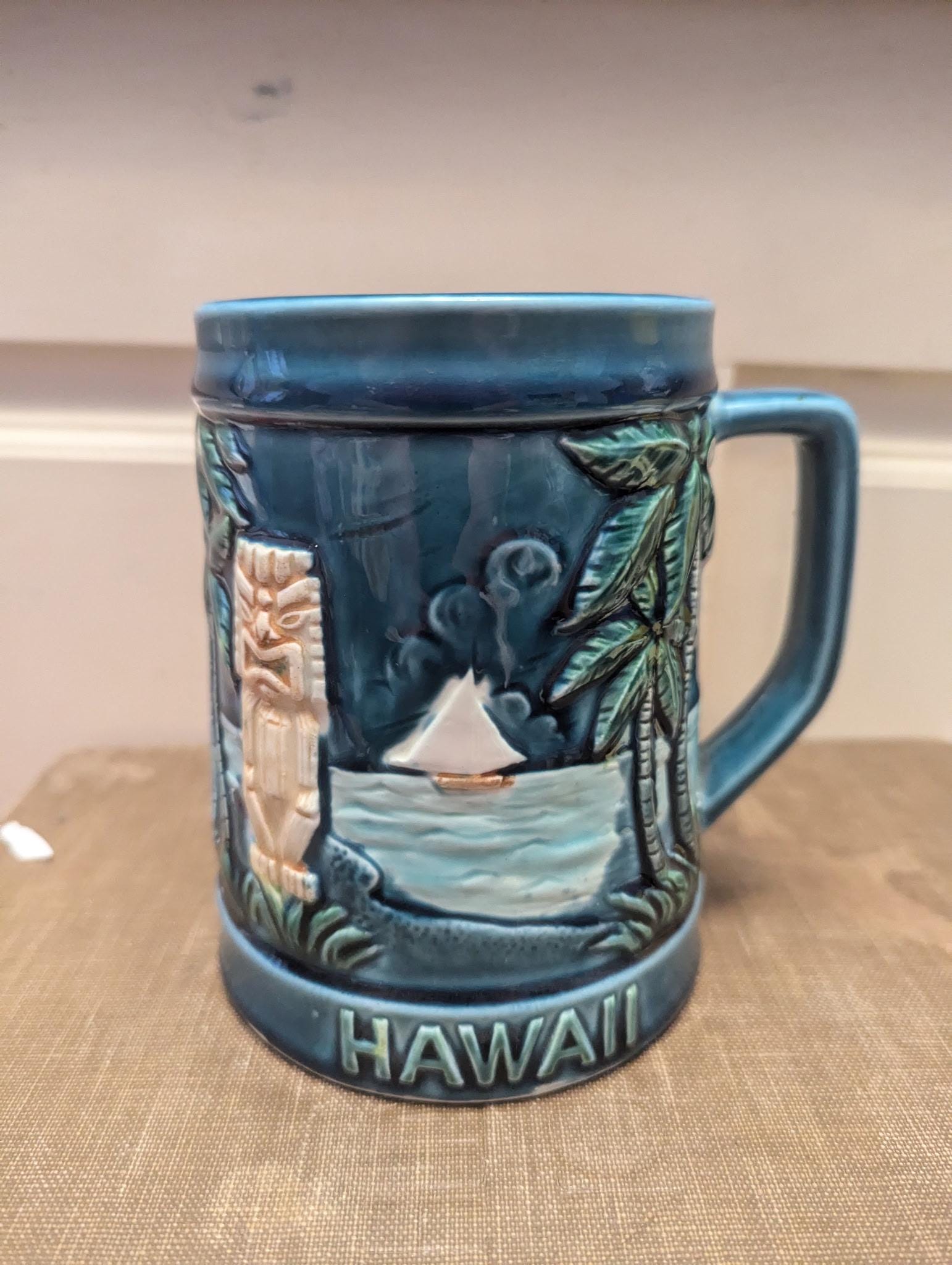 1970'S〜 Tiki マグ ヴィンテージ　Hawaii セット TWO Vintage Tiki Hawaiian Handmade Pottery Pedestal MUGS