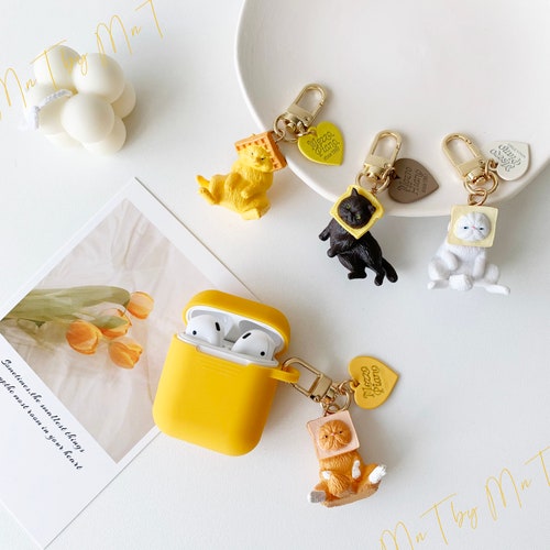 Cartoon Japanese Toast Cats Keychain 