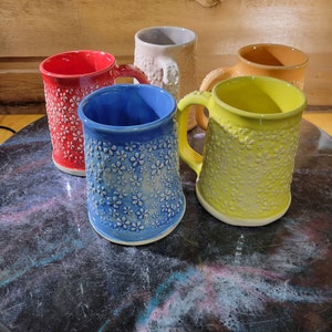 Daisy Pottery Mug Pick your color