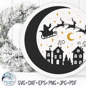 SVG della vigilia di Natale per Cricut, slitta di Babbo Natale e renne sul villaggio in luna crescente, skyline della città di Natale, file di taglio della decalcomania in vinile
