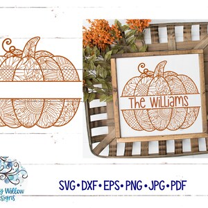 Op de afbeelding: Een bruine omtrek van een pompoen met een zonnebloemdessin. De pompoen is in tweeën gesplitst met ruimte voor tekst. De tekst "The Williams" staat in de ruimte. De pompoen bevindt zich op een witte achtergrond.