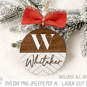 Paquete de archivos SVG de adornos navideños con monograma personalizado, adorno de madera con letras familiares de granja, regalo navideño, Glowforge, archivo de corte Xtool