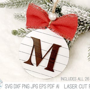 Paquete de archivos SVG de adornos navideños con monograma personalizado, adorno navideño de madera con letras familiares con traslape de estilo rústico, Glowforge, archivo de corte Xtool