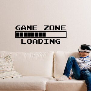 Naklejka ścienna z winylu Game Zone Loading – dekoracja pokoju zabaw dla dzieci, prezent dla gracza WW211