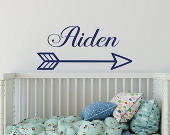 Muursticker naam pijl: gepersonaliseerde kinderkamerdecoratie WO 104