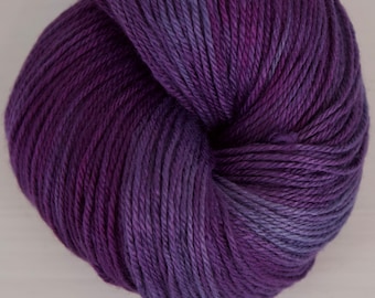 Purple Cat - Albireo - Hand Dyed Vegan Yarn