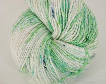 Algae Speckle - Albireo - Hand Dyed Vegan Yarn