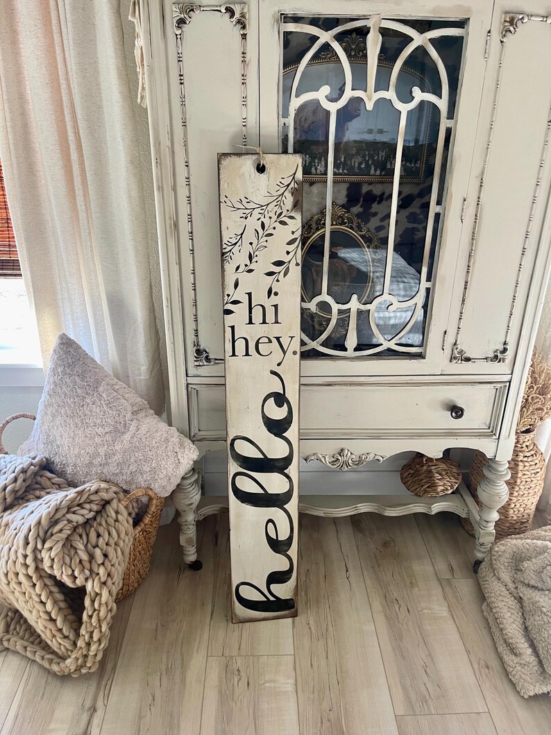 Hand Painted Welcome Sign: Rustic Farmhouse Entryway Decor, Hi Hey ...