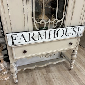 Hand Painted Farmhouse Sign: Rustic Distressed Wood Wall Decor - Etsy