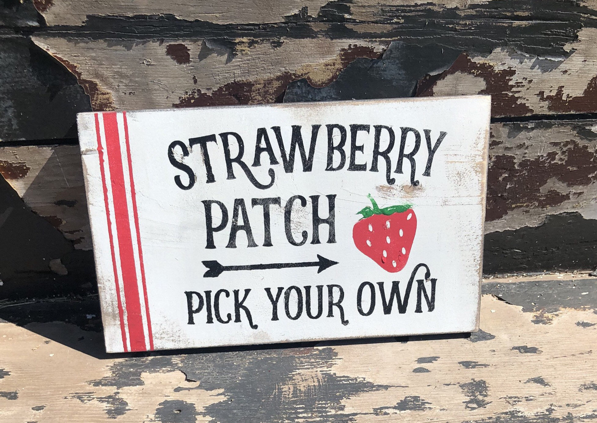 Rustic Strawberry Sign Vintage Strawberry Patch Sign: Rustic Farmhouse Decor - Etsy