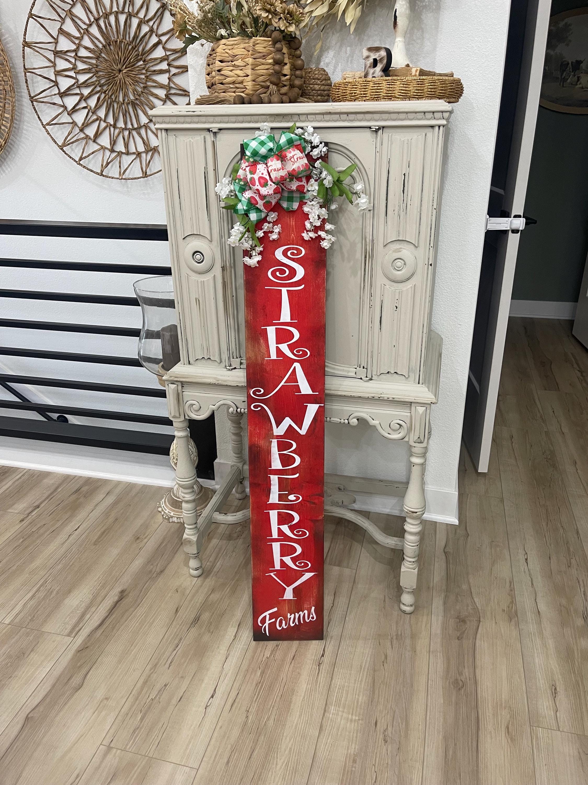 Rustic Strawberry Sign Hand-painted Strawberry Farms Wood Sign – Rustic Summer Farmhouse Décor ...