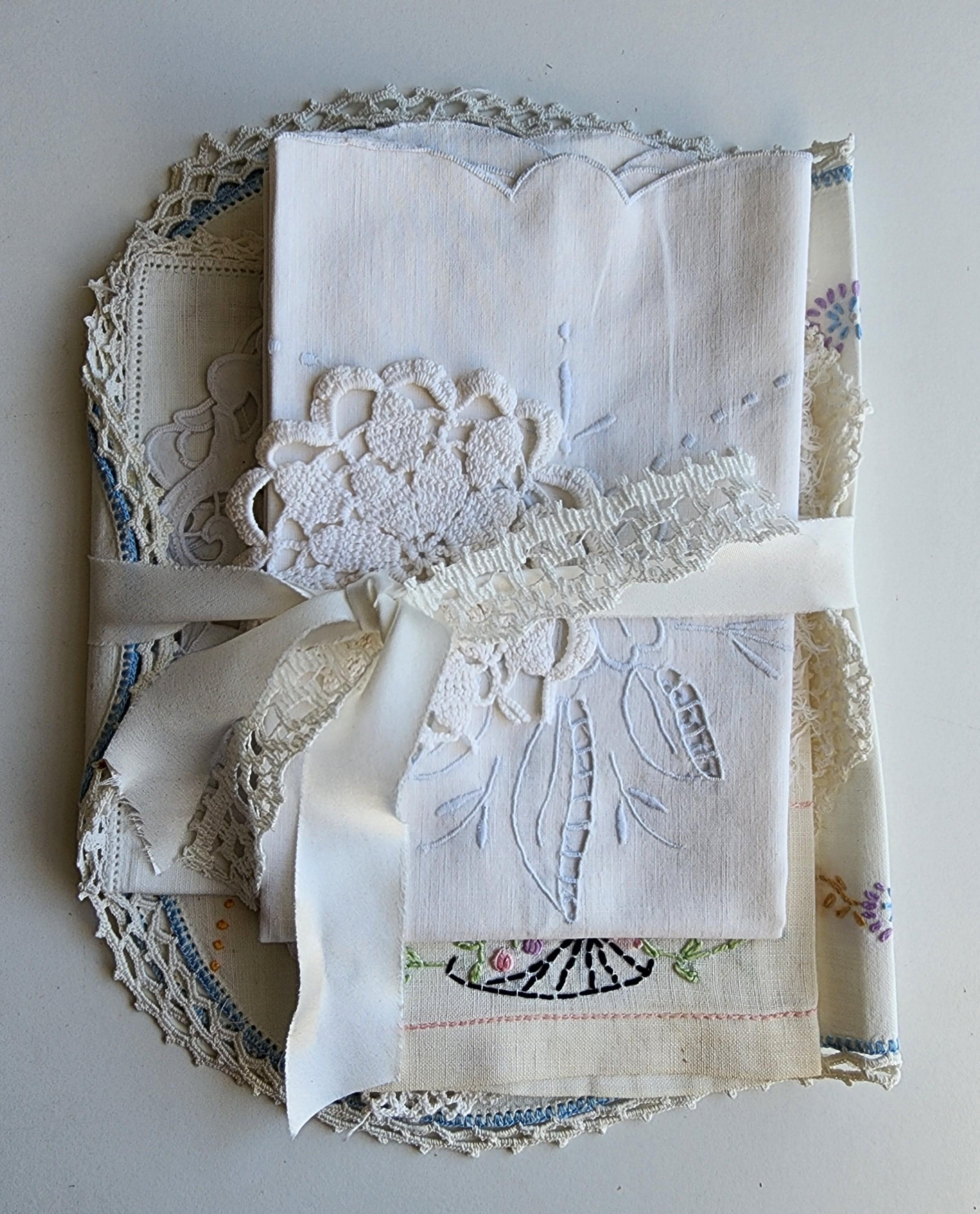 Vintage Linen Craft Bundle, Blue Accent Table Linens, Sewing Supplies ...