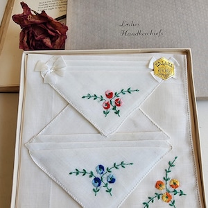 Vintage handkerchief embroidered from 1950s would be great sentimental gift