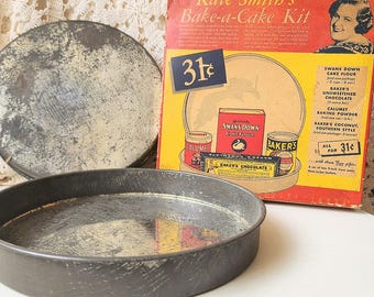 Vintage Kate Smith Bake-a-Cake Kit: 1952 Schicht Pfannen