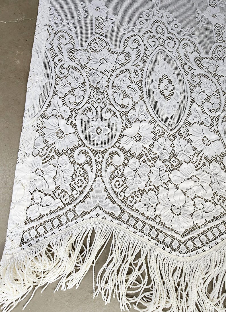 Cashew Flower Lace Fringed Curtain Cover