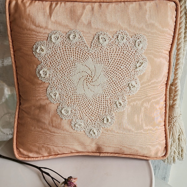 Vintage Irish lace decorative small pillow