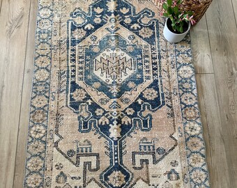 Echo vintage Persian runner