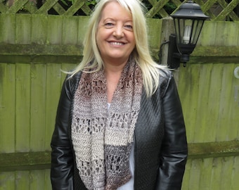 Crochet Autumn Cowl Scarf Pattern: Infinity Circle Design (PDF Pattern)
