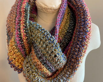 Kit Crochet New Beginning Infinity Scarf Cowl Kit | Easy Pattern | Circular Infinity Scarf Cowl | Fairground Pink Multi Crochet Kit
