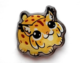 Chonky Lynx Metal Pin