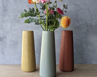 Concrete Flower Vase 9.5"