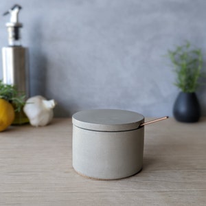 Concrete Salt Cellar with Lid Oatmeal