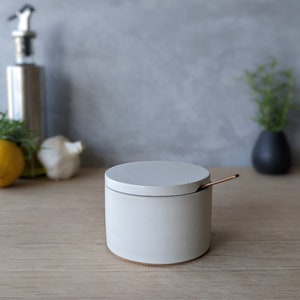 Concrete Salt Cellar with Lid Cream White