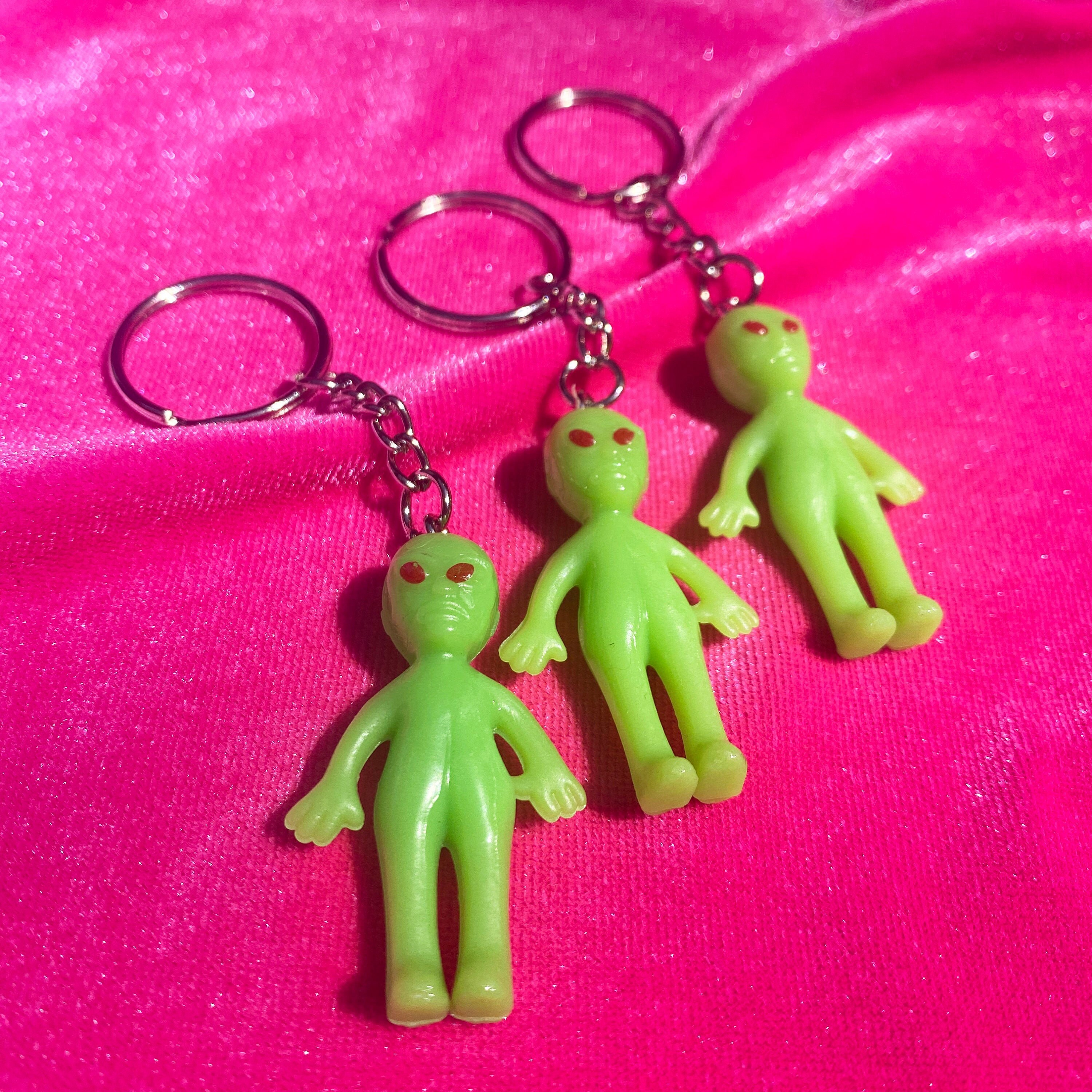 Alien Keychain / Glow in the Dark Alien Keychain / Area 51 Etsy