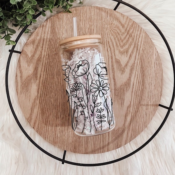 Wildflower Iced Coffee Cup, Smoothie Cup, Soda Can Glass, Cup for Iced Coffee, Cold Drink Cup, Reusable Plastic Straw and Bamboo Lid,